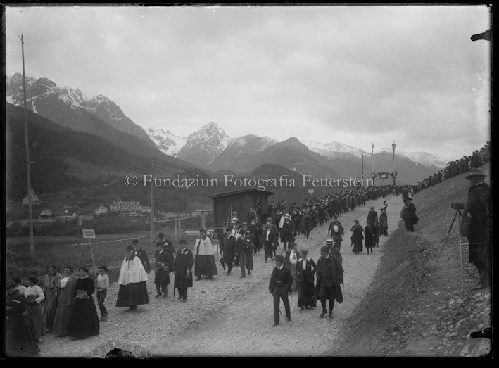 Einweihung Rhätische-Bahn, Scuol, Festumzug