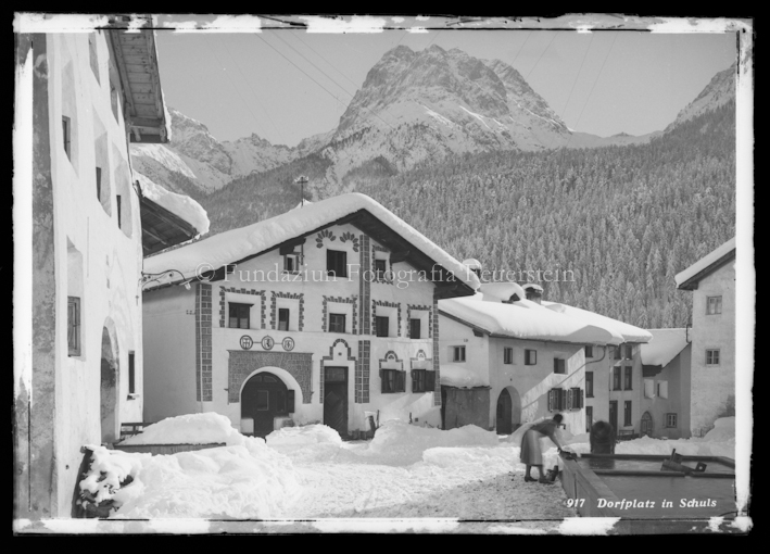 Dorfplatz in Scuol