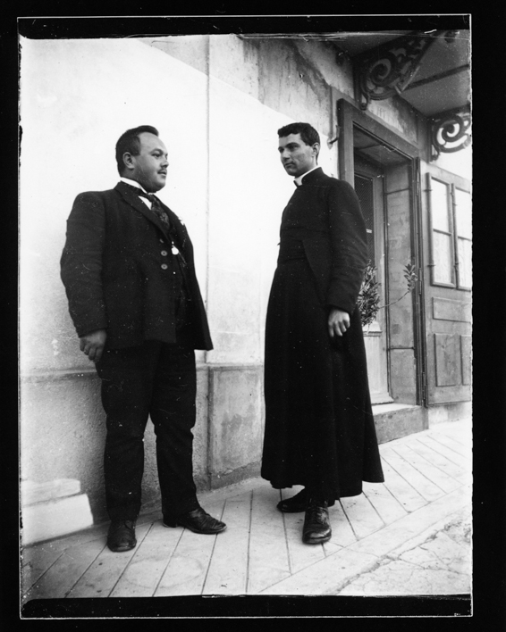 2 hommes
