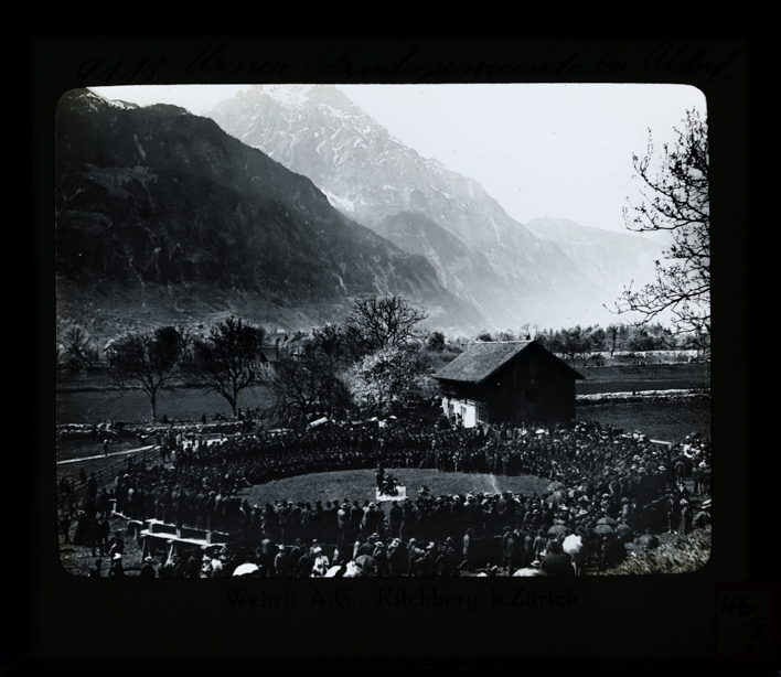 9118 Urnen = Landgemeinde bei Altdorf