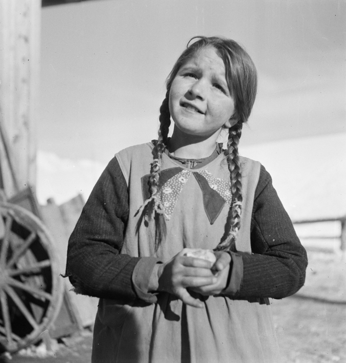 Porträt eines Bauernmädchens