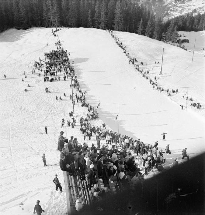 Skischanzen-Springen in Wengen, vermutlich Schweizermeisterschaft 1938