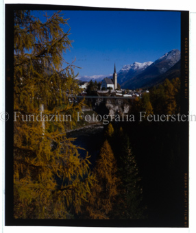 Aus der Serie: Scuol Sommer, Scuol evangelische Kirche