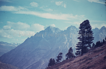 Berglandschaft im Nationalpark mit Piz Pisoc