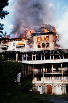 Brand im Hotel Waldhaus