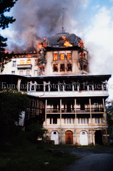 Brand im Hotel Waldhaus