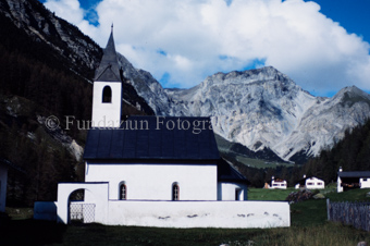 Kirche in S-charl