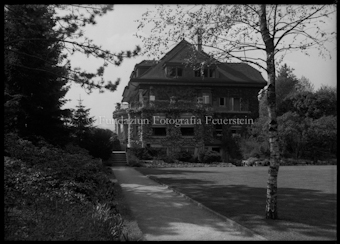 Bally-Villa