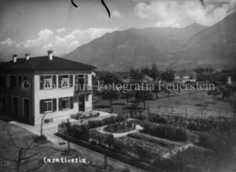 Casa Elvezia, Villa mit Garten in Landschaft