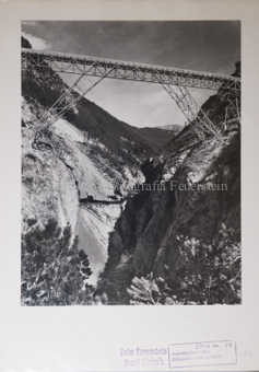 Berglandschaft, Brücke, Metallkonstruktion