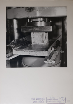 Betonlabor, Hydraulikpresse