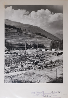 Baustelle, Kran, Fundament, Gruppe Bauarbeiter