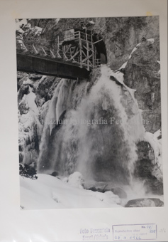 Druckstollen, Eingang, Wasserausbruch