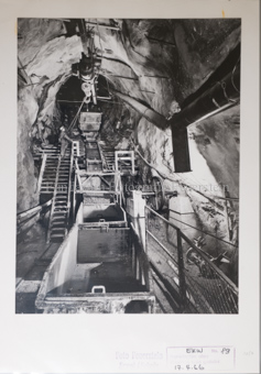 Druckstollen, Gleise, Lore, Bergarbeiter