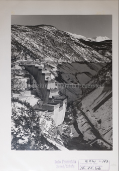 Staumauer, Baustelle, Brücke, Berglandschaft, Schnee