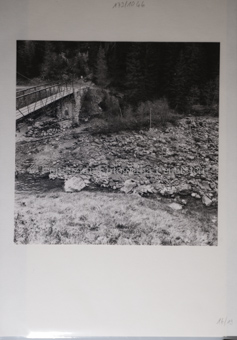 Umleitung Inn,  für Quelle Lischana, Brücke, Wald, Fluss, Steine