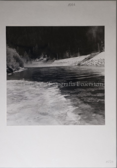 Einleitungssituation in einen Fluss, im Winter mit Schnee