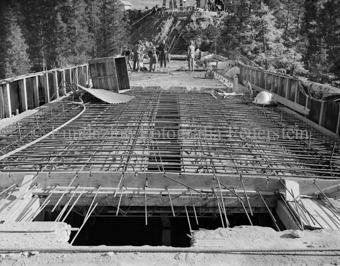 Via da S-charl, Brücke, Betonstahlgitter, Baustelle, Gruppe Bauarbeiter