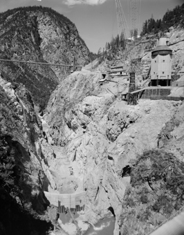 Val Laschadura, Brücke, Metallkonstruktion, Schlucht, Fluss, Baustelle, Staumauer, Kran