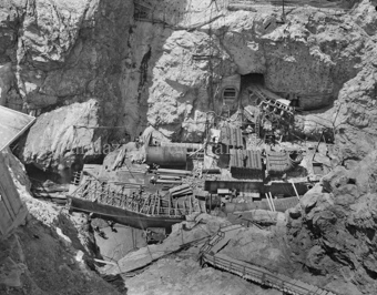 Val Laschadura, Schlucht, Baustelle, Staumauer