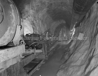 Via da S-charl, Druckstollen, Bergarbeiter, Gleise, Beton, Loren, Stahlgerüst