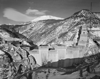 Punt dal Gall, Staumauer, Baustelle, Kran, Brücke, Berglandschaft, Schnee