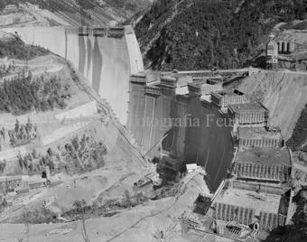 Punt dal Gall, Staumauer, Baustelle, Kran, Brücke, Berglandschaft
