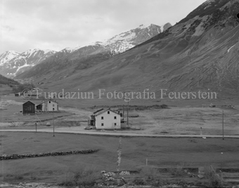 Berglandschaft, Häuser