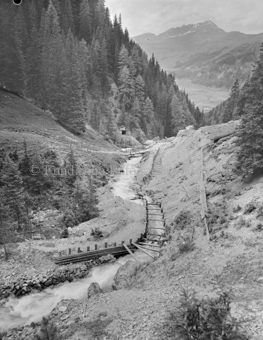 Val Sampuoir, Flussumleitung, Wald