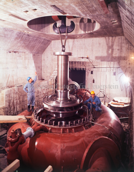 Elektrizitätswerk, Wasserturbine