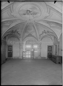 Saal mit Deckengewölbe