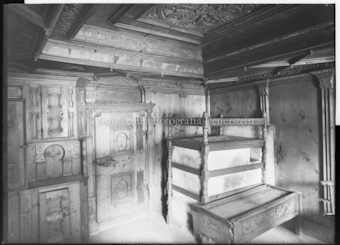 Zimmer, diverse Möbelstücke