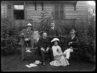 Diverse Porträts und Gruppenbilder