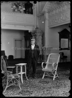 Diverse Porträts und Gruppenbilder