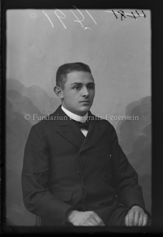 Diverse Porträts und Gruppenbilder