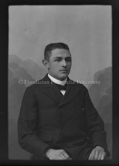 Diverse Porträts und Gruppenbilder