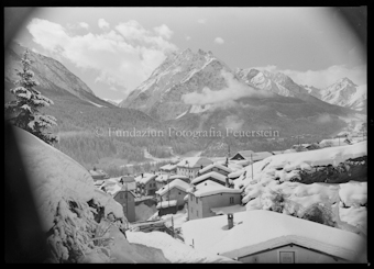 Landschaftsaufnahme mit Scuol