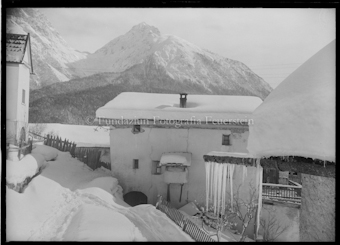 Dorfpartie in Scuol