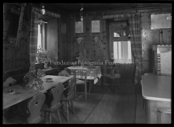 Gaststube Pension Engiadina