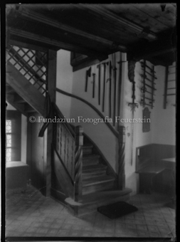 Innenaufnahme, Waffen