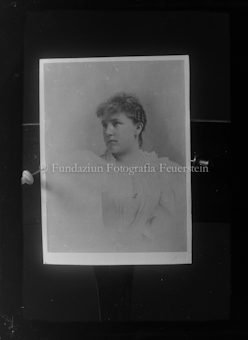 Dr. Holl Zernez