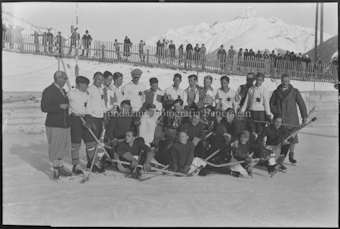 Porträt einer Eishockeymannschaft