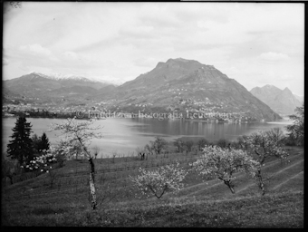 Luganersee mit Monte Brè