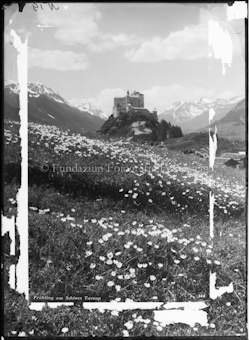 Frühling auf Schloss Tarasp