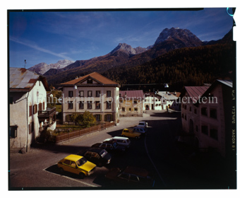 Chasa Ajüz, Scuol