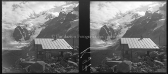Bovalhütte mit Bernina