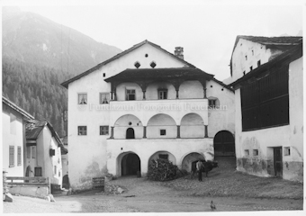 Scuol, Kloster