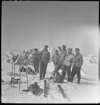 Auf dem Piz Tasna