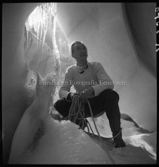 Lischanagebiet Winter, Gletscher Spalte mit Heinz Müller