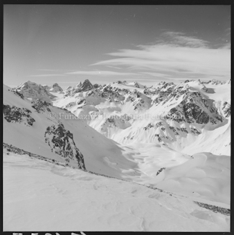 Winter Blick gegen Silvretta von Minschun aus